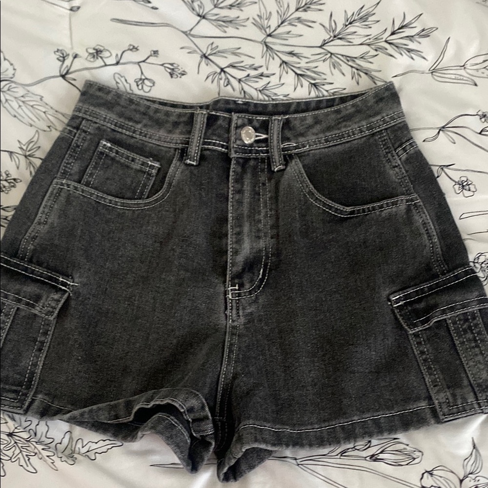 SHEIN Black High Waist Shorts